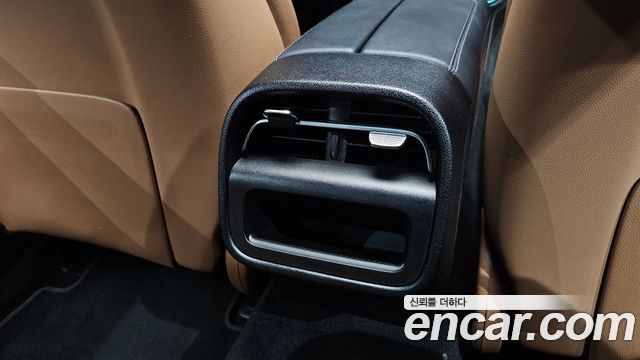 Mercedes-Benz E-Class E200 Avantgarde