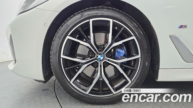BMW 5-Series 530i M Sport Package