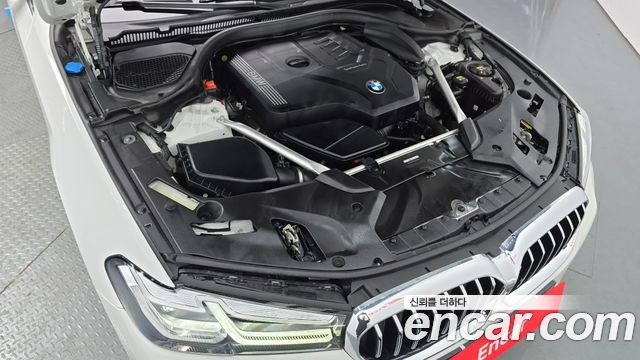 BMW 5-Series 530i M Sport Package