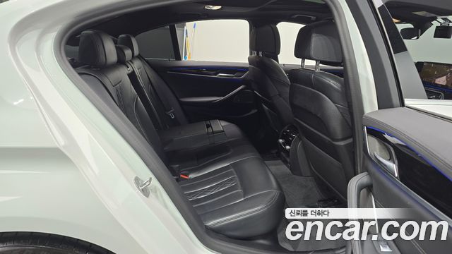 BMW 5-Series 530i M Sport Package