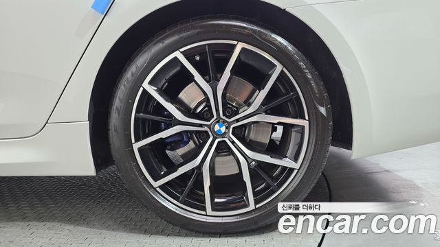 BMW 5-Series 530i M Sport Package