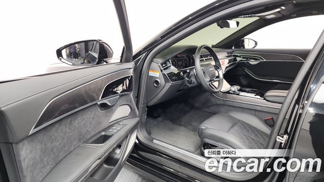 Audi A8 55 TFSI Quattro Premium LWB