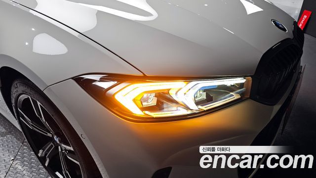 BMW 3-Series 320i M Sport