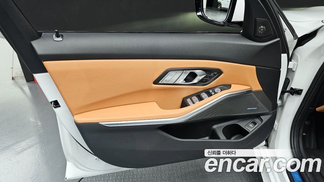 BMW 3-Series 320i M Sport