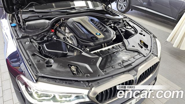 BMW 5-Series M550d xDrive