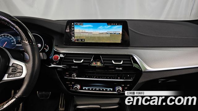 BMW 5-Series M550d xDrive