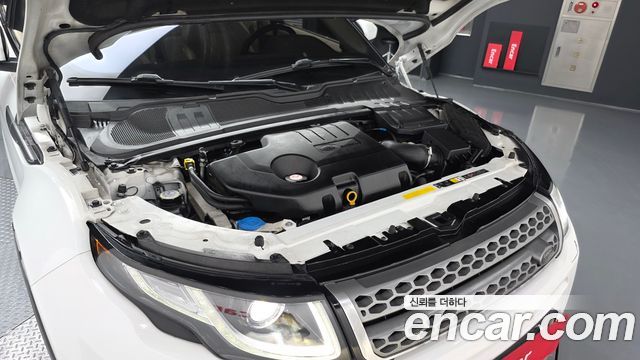 Land Rover Range Rover Evoque 2.0 TD4 SE