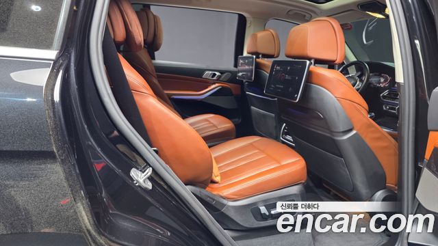 BMW X7 xDrive 40i Design Pure Excellence 6-Seater