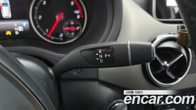 Mercedes-Benz B-Class B200 d