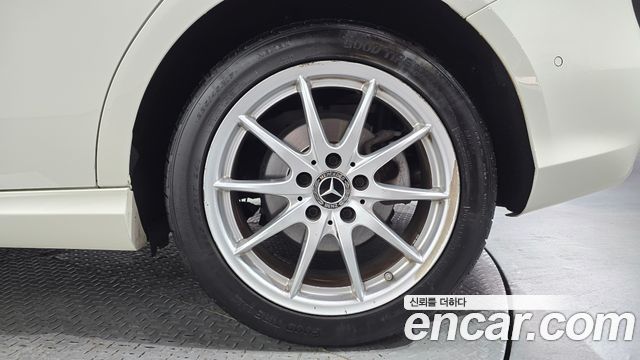 Mercedes-Benz B-Class B200 d