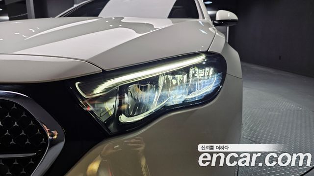 Mercedes-Benz E-Class E200 Avantgarde