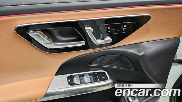 Mercedes-Benz E-Class E200 Avantgarde