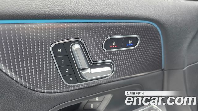 Mercedes-Benz EQA EQA250 AMG Package Plus