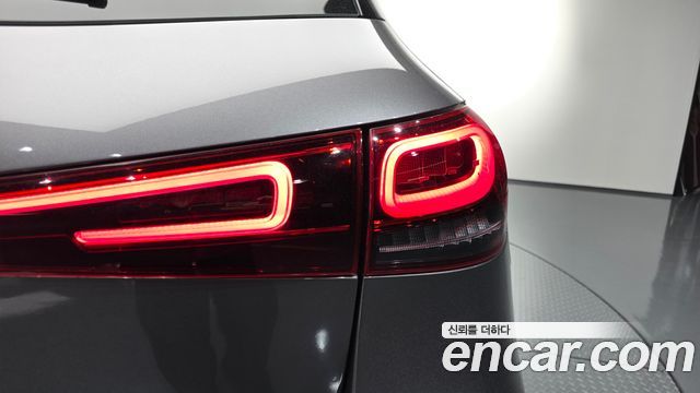 Mercedes-Benz EQA EQA250 AMG Package Plus