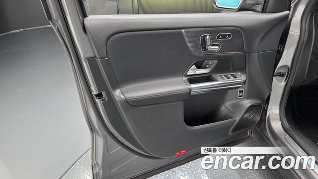Mercedes-Benz EQA EQA250 AMG Package Plus