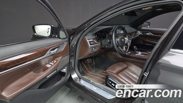 BMW 7-Series 730Ld xDrive