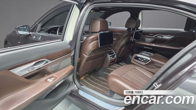 BMW 7-Series 730Ld xDrive
