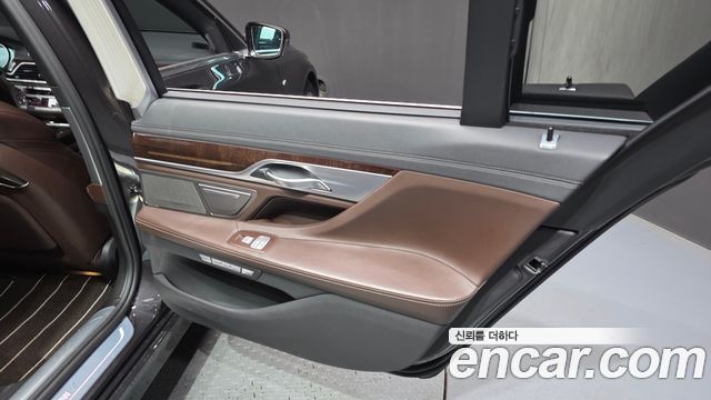 BMW 7-Series 730Ld xDrive