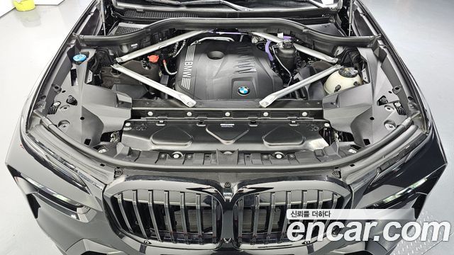 BMW X7 xDrive 40i M Sport 7STR