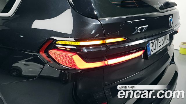 BMW X7 xDrive 40i M Sport 7STR