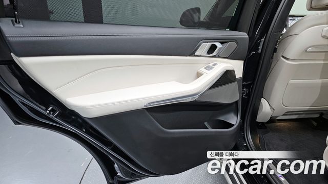 BMW X7 xDrive 40i M Sport 7STR