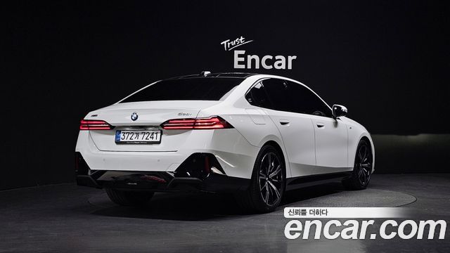 BMW 5-Series 530i xDrive M Sport