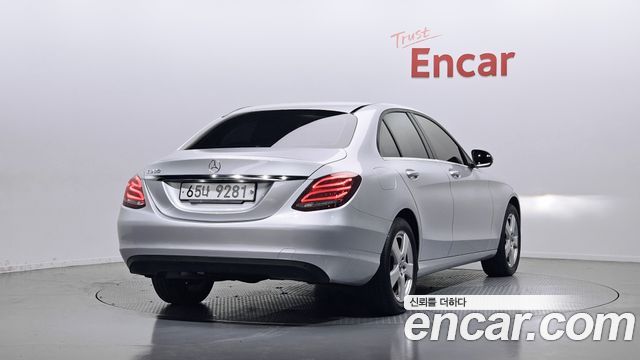 Mercedes-Benz C-Class C200