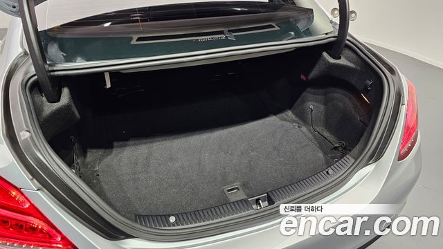Mercedes-Benz C-Class C200