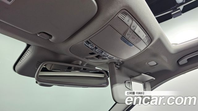 Mercedes-Benz C-Class C200