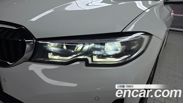 BMW 3-Series 320d