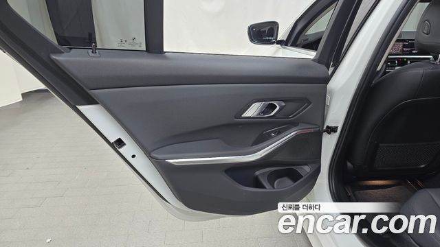 BMW 3-Series 320d