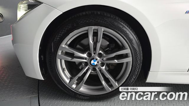 BMW 3-Series 320i M Sport