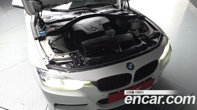 BMW 3-Series 320i M Sport