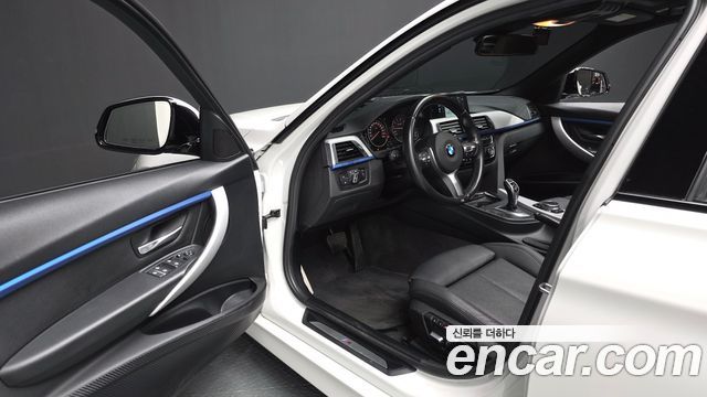 BMW 3-Series 320i M Sport