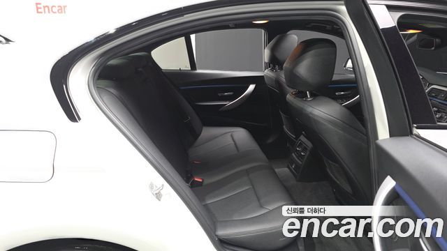 BMW 3-Series 320i M Sport