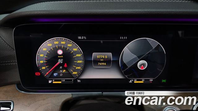 Mercedes-Benz E-Class E300 4MATIC Exclusive