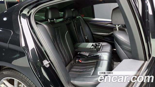 BMW 5-Series 530i xDrive M Sport Package Plus