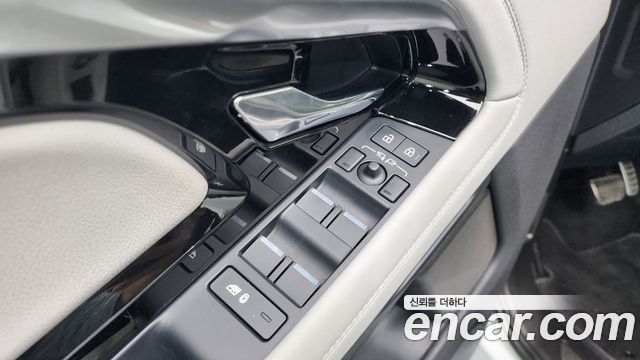 Land Rover Range Rover Evoque P250 R-Dynamic SE