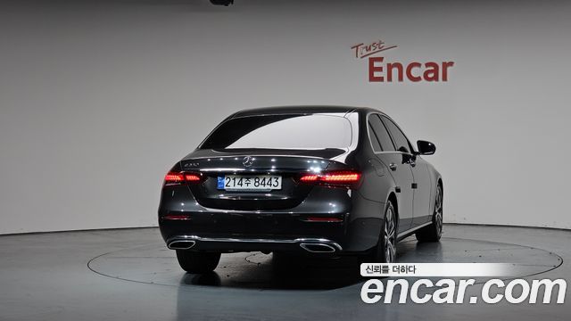 Mercedes-Benz E-Class E250 Avantgarde