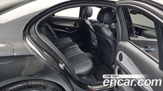 Mercedes-Benz E-Class E250 Avantgarde