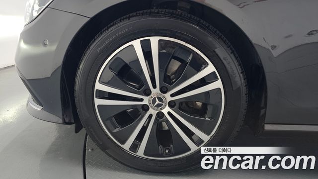 Mercedes-Benz E-Class E250 Avantgarde