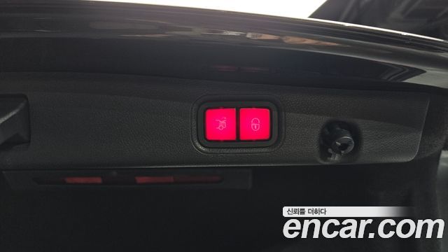 Mercedes-Benz E-Class E250 Avantgarde