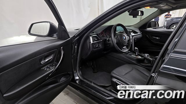 BMW 3-Series 320d