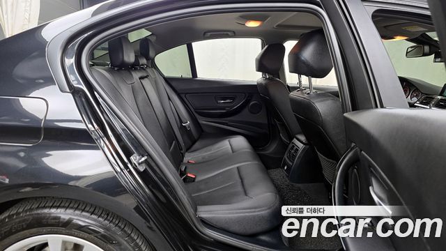 BMW 3-Series 320d