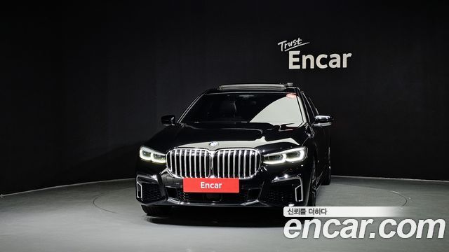 BMW 7-Series 740Li xDrive M Sport Package