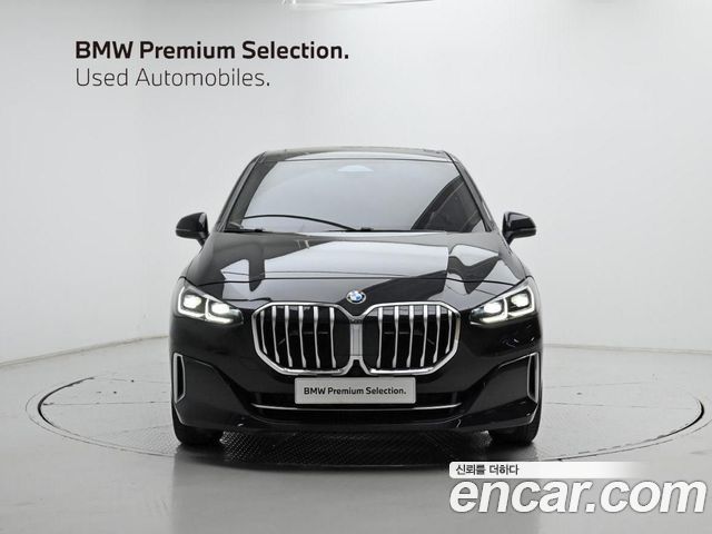 BMW 2-Series 220i Luxury