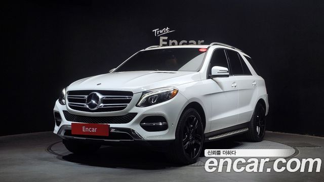 Mercedes-Benz GLE-Class GLE350 d 4MATIC