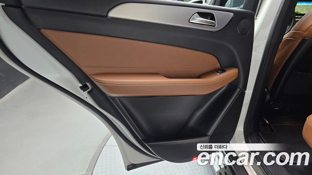 Mercedes-Benz GLE-Class GLE350 d 4MATIC