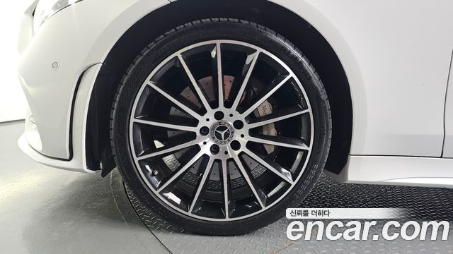 Mercedes-Benz CLS-Class CLS450 4MATIC AMG Line