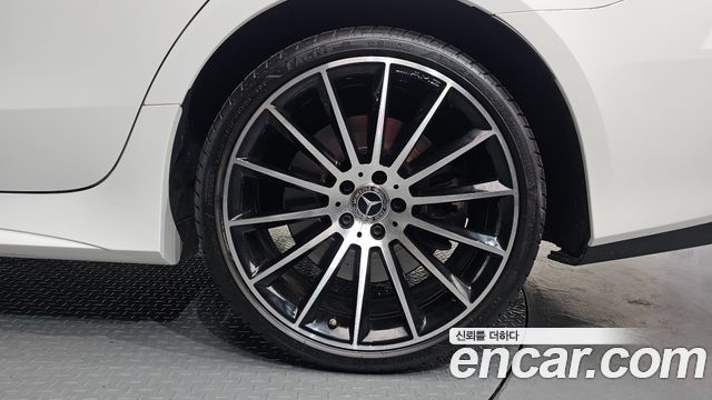 Mercedes-Benz CLS-Class CLS450 4MATIC AMG Line